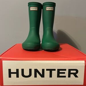 HUNTER Toddler Rain Boots Size: 10